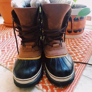 Sorel Caribou Snow Boots, Sz 8, Camel
